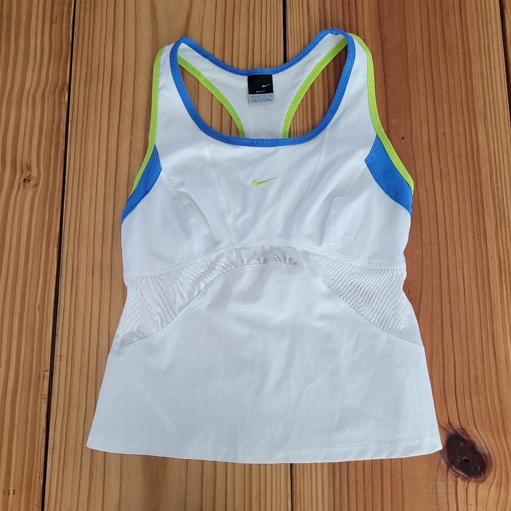 Nike dri-fit women's tank top Size M